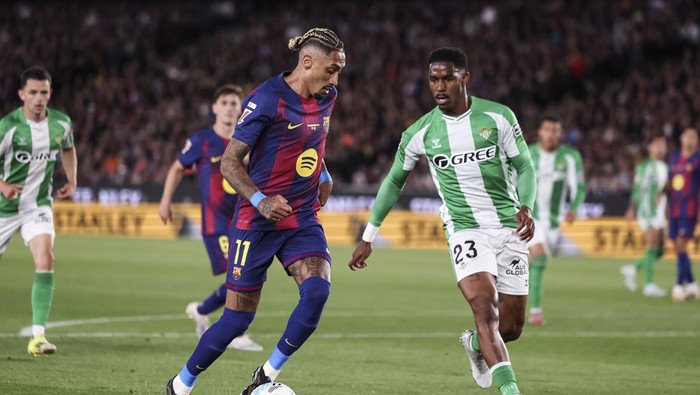 BARCELONA, SPAIN - MAY 17: Raphinha of FC Barcelona in action during the Spanish league, LaLiga EA Sports, football match played between FC Barcelona and Real Betis at Spotify Camp Nou stadium on May 17, 2026 in Barcelona, Spain. (Photo By Javier Bor