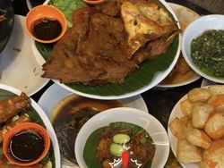Video RM Pagi Sore Minta Maaf Usai Sebut Turis Malaysia Tak Bayar Rp 900 Ribu