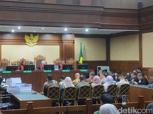 7 Terdakwa Pemerasan Sertifikasi K3 Dituntut 4,5 hingga 7 Tahun Bui