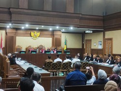 8 Terdakwa Kasus Korupsi Kredit Ekspor LPEI Didakwa Rugikan Negara Rp 992 M