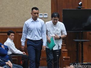 Sidang Perdana Kasus LPEI, Jaksa Dakwa 8 Terdakwa Rugikan Negara Hampir Rp1 Triliun