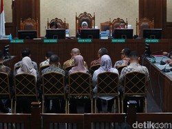 Video: Sultan Kemnaker Dituntut 6 Tahun Penjara-Bayar Uang Pengganti Rp 60 M