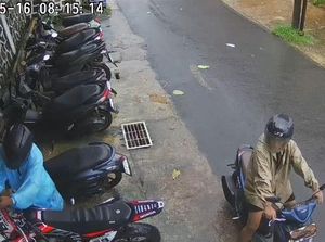 Viral Aksi Dua Maling Gondol Motor CRF di Batam, Terekam CCTV