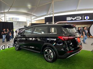 Menakar Harga BYD M6 DM yang Nilai Jualnya Rp 100 Jutaan