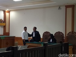 Dua Terdakwa Korupsi BUMDes Kerta Laba Divonis 2 Tahun Penjara