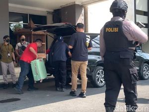 2 Hari Beruntun, KPK Periksa Belasan Kontraktor-Pejabat Tulungagung