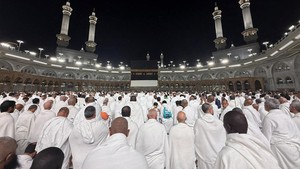 Masjidil Haram Dipadati Jemaah Jelang Puncak Haji