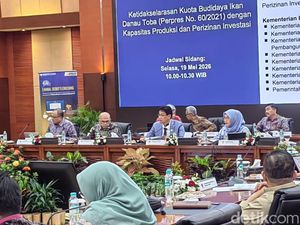 Pengusaha Ikan di Danau Toba Ngadu ke Purbaya Gegara Izin Produksi Dipangkas