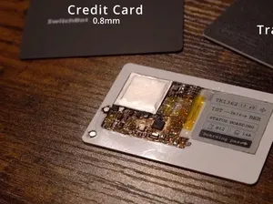 Pria Ini Rakit Komputer Setipis Kartu Kredit, Tebalnya Cuma 1 mm