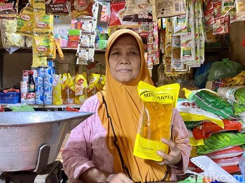 Kambing Hitam di Dapur Rakyat: Benang Kusut Pengawasan & Raibnya Minyakita