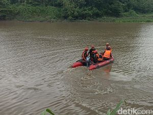 Berburu Ikan Mabuk, Warga Tulungagung Hilang Terseret Arus Sungai Brantas