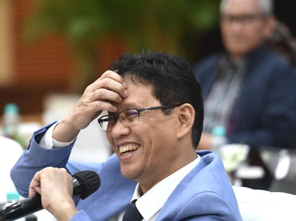 Purbaya Garuk Kepala, APBN April 2026 Defisit Rp164,4 Triliun