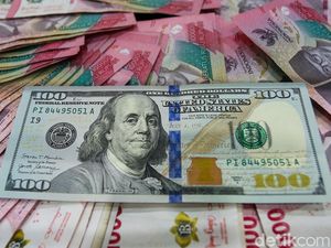 Dolar AS Hari Ini Menguat Dekati Rp 17.700