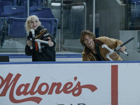 Jules (Julia Sarah Stone) and John Logan (Antonio Cipriano) in OFF CAMPUS
Photo Credit: Liane Hentscher / Prime
© Amazon Content Services LLC