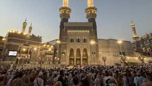 Pusat Meteorologi Saudi Kembangkan Prakiraan Cuaca Berbasis AI untuk Jemaah Haji