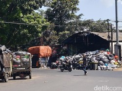 Kala Tumpukan Sampah Menjadi Masalah di Bandung Raya