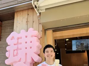 Unik Banget! Es Krim Kanji Ini Laris Manis karena Anti Meleleh