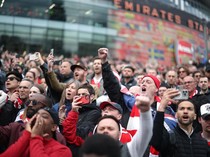 Pendukung Arsenal Dapat Gelar Suporter Paling Kepedean