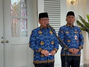 Pramono Larang Pedagang Hewan Kurban Jualan di Trotoar, Bakal Beri Peringatan