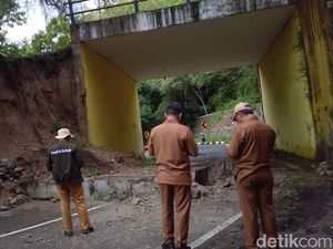 Jalan Masuk Kawasan Kantor Gubernur Gorontalo Longsor Imbas Hujan Awet