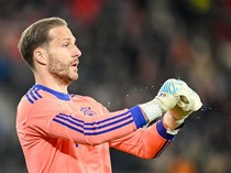 Kasihan Betul Oliver Baumann