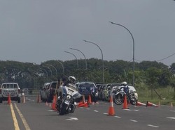 Jelang HUT Bhayangkara, PJR Polda Jatim Gembleng Safety Riding Anggota