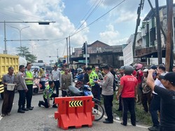 Perawat di Jambi Tewas Terlindas Usai Disenggol Truk Tangki