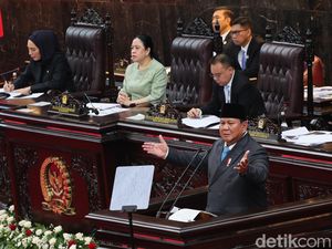 Video Prabowo Ajak Anak Muda Jadi Pengusaha: Jangan Semua Minta Jadi ASN