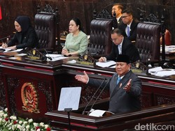 Video Prabowo Ajak Anak Muda Jadi Pengusaha: Jangan Semua Minta Jadi ASN
