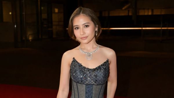 Prilly Latuconsina Kembali Memukau di Festival Film Cannes, Pakai Dress Korset