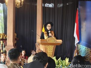 Anita Tanjung Ingatkan Lulusan SMA Unggulan CT Arsa Harus Inovatif