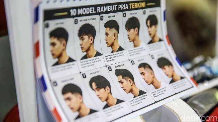 BNN Latih Pemuda Tanjung Priok Jadi Tukang Cukur Sejumlah peserta mengikuti training memotong rambut nan digelar BNN Kota Jakarta Utara di area Kantor Lurah Tanjung Priok, Jakarta Utara, Kamis (21/5/2026). Kegiatan ini menjadi bagian dari pembinaan pemuda di wilayah rawan narkoba.