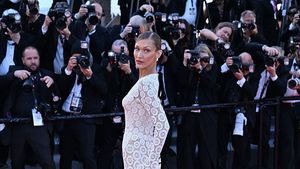 Foto: Pesona Bella Hadid di Cannes 2026, Gaun Terinspirasi Jane Birkin