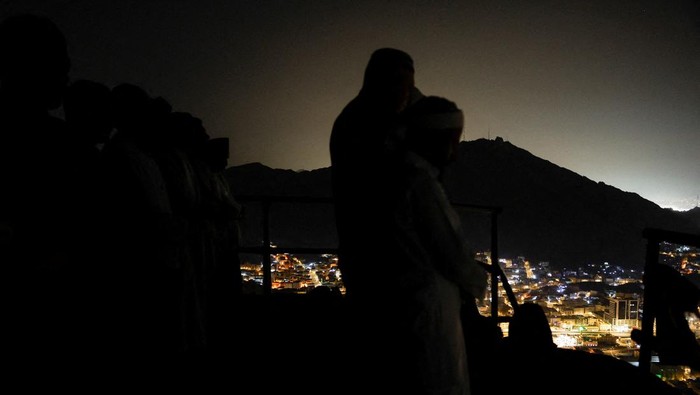 Gunung Al-Noor Jadi Destinasi Spiritual Favorit Jelang Ibadah Haji