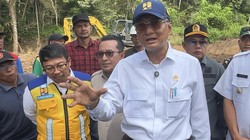 Tinjau Dampak Bencana di Tanah Datar, Menteri PU: Perbaikan Irigasi Prioritas