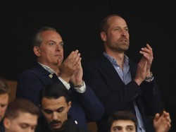 Pangeran William Ikut Ngebir Usai Aston Villa Juara Liga Europa
