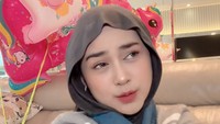 Gaya Ria Ricis Joget TikTok Disorot, Tindikan Telinga Ngintip Bikin Salfok