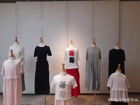 Koleksi UNIQLO x Cecilie Bahnsen