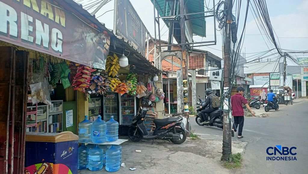 Warung Madura di wilayah Ciputat, Tangerang Selatan, Kamis (21/5/2026). (CNBC Indonesia/Ferry Sandi)