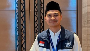 Aiman Ricky Jadi Pembimbing Haji, Siap Layani Tamu Allah
