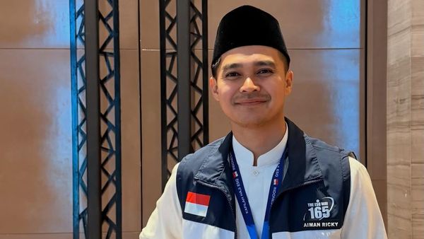 Aiman Ricky Jadi Pembimbing Haji, Siap Layani Tamu Allah