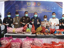 Bareskrim Musnahkan 20,9 Ton Bawang Impor Ilegal Senilai Rp 676 Juta