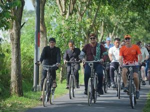 Dubes Jerman dan Belanda Ramaikan Gowes dari Candi Prambanan ke Plaosan