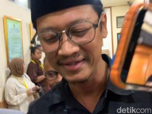 Suami Clara Shinta Ogah Bahas soal Video Call Nakal dengan Perempuan Lain