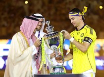 Koleksi Ronaldo: 8 Trofi Liga dari 4 Negara