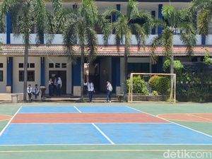 Pemkot Mataram Larang Sekolah Tarik Uang Perpisahan dan Gelar Wisuda Mewah