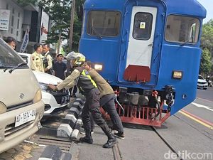 Parkir Mobil City Walk Bakal Dibatasi Buntut KA Batara Kresna Kerap Terhalang