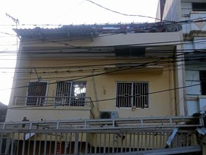 Potret Rumah di Tambora Porak-poranda Akibat Ledakan Gas