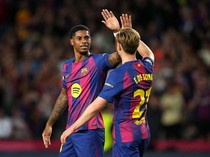 De Jong Nilai Rashford Pantas Dipertahankan Barcelona