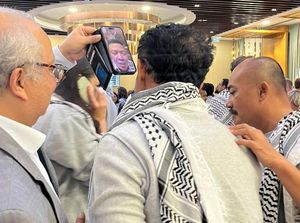 Tiba di Istanbul, 9 WNI Relawan Flotilla Video Call dengan Menlu